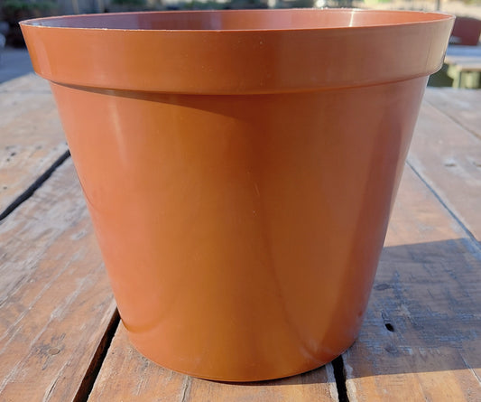 18cm Plastic Pot