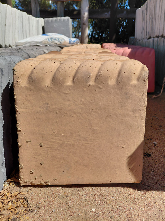 Textured Concrete Coping – 250 x 250mm