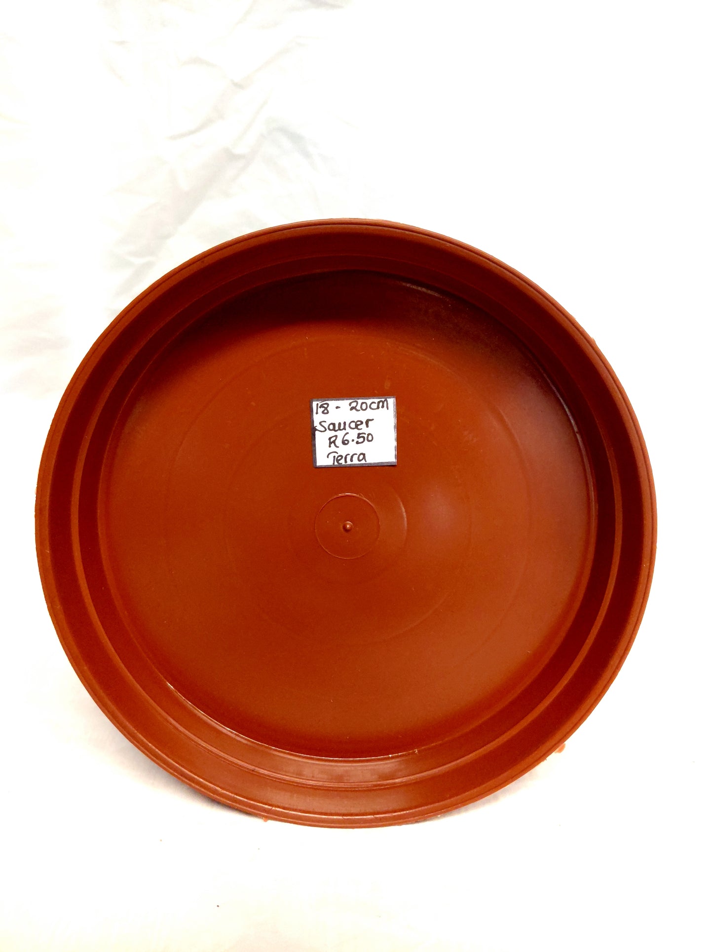 18-20cm Round Plastic Saucer
