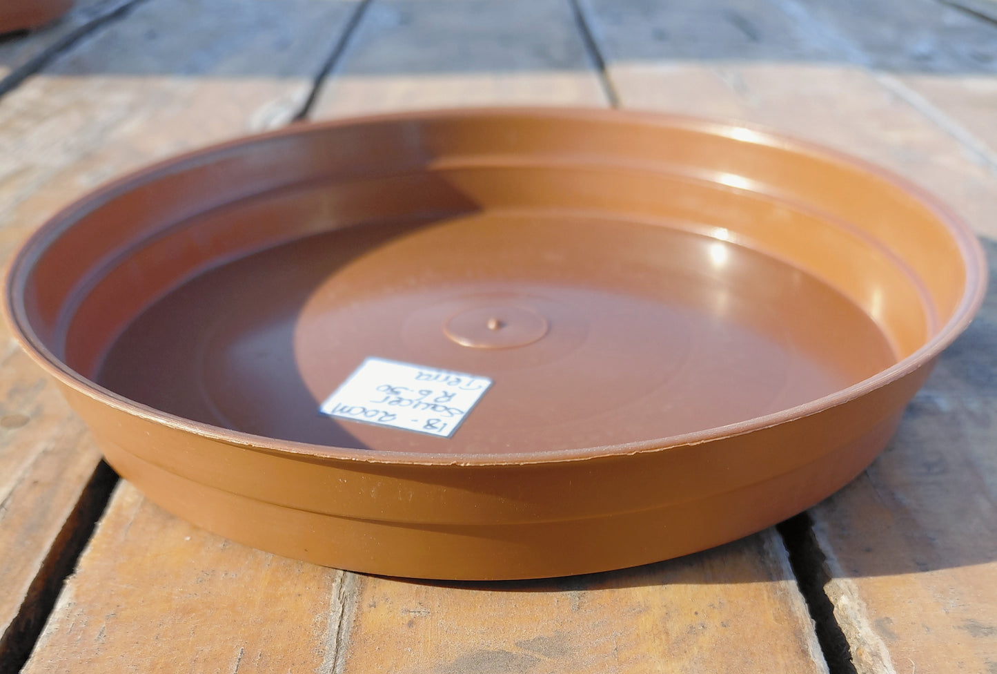 18-20cm Round Plastic Saucer