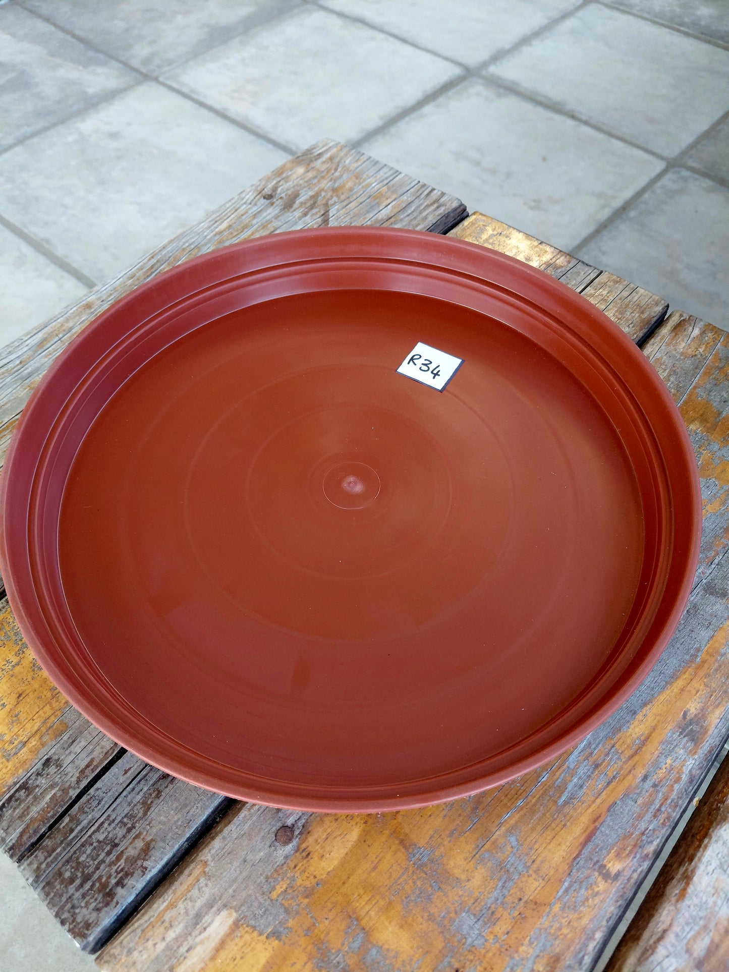 35cm Plastic Pot Saucers