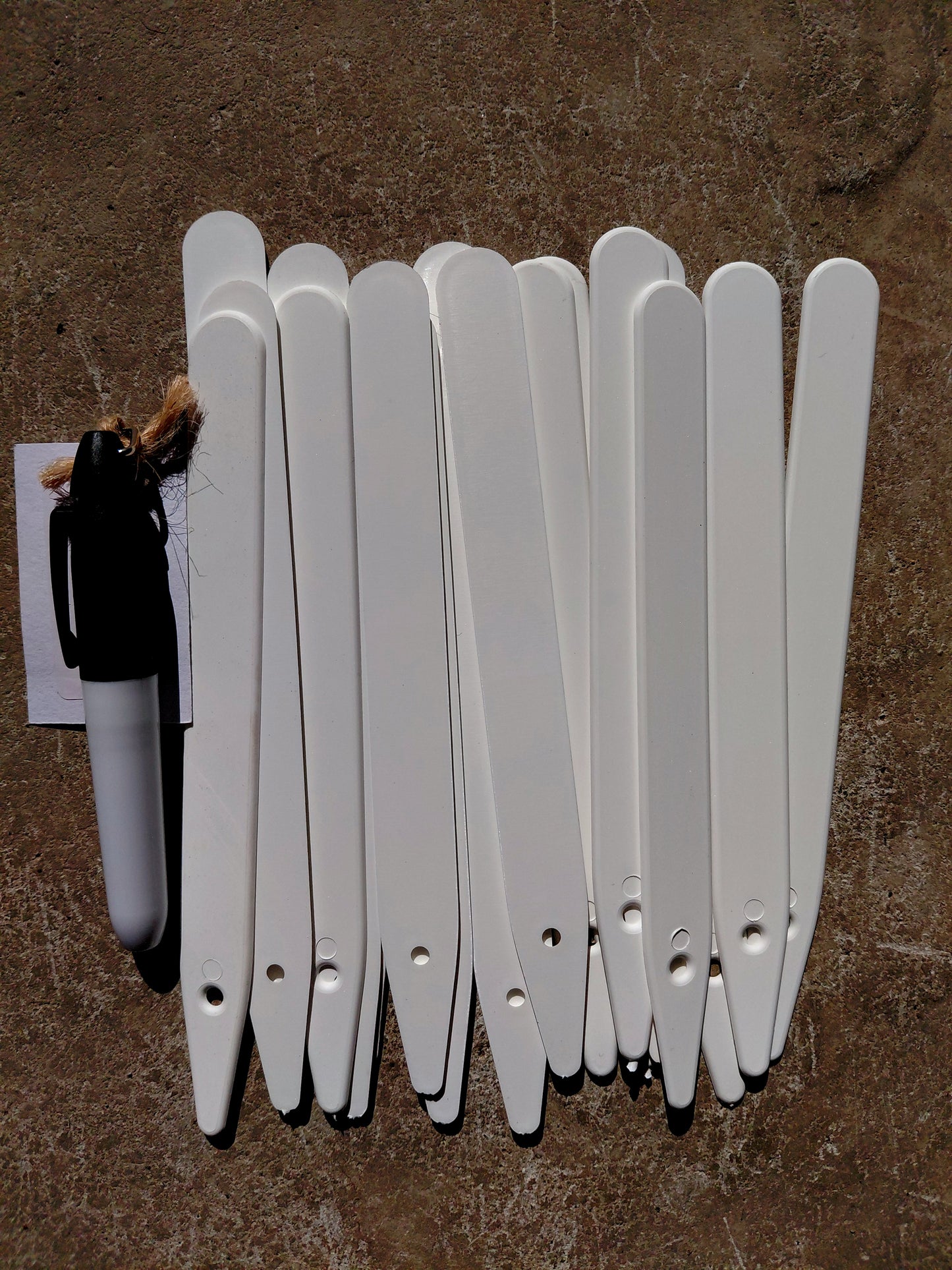 20 x White Plant Labels with Permanent Marker