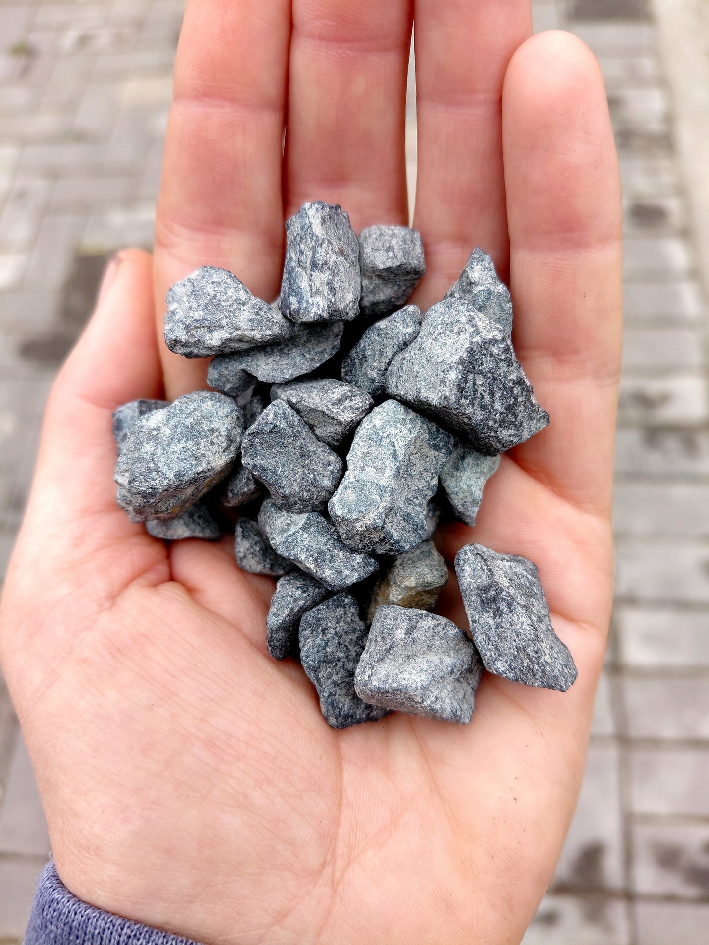 Dark Grey Crushed Stone 19mm – 15dm³