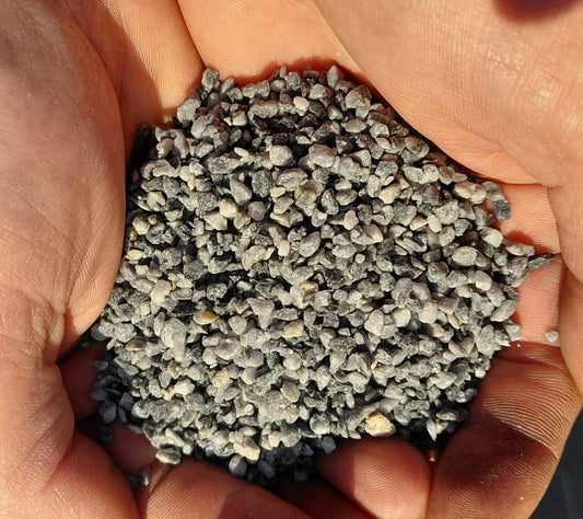 Blue Velvet Chips 2kg | Crushed Stone