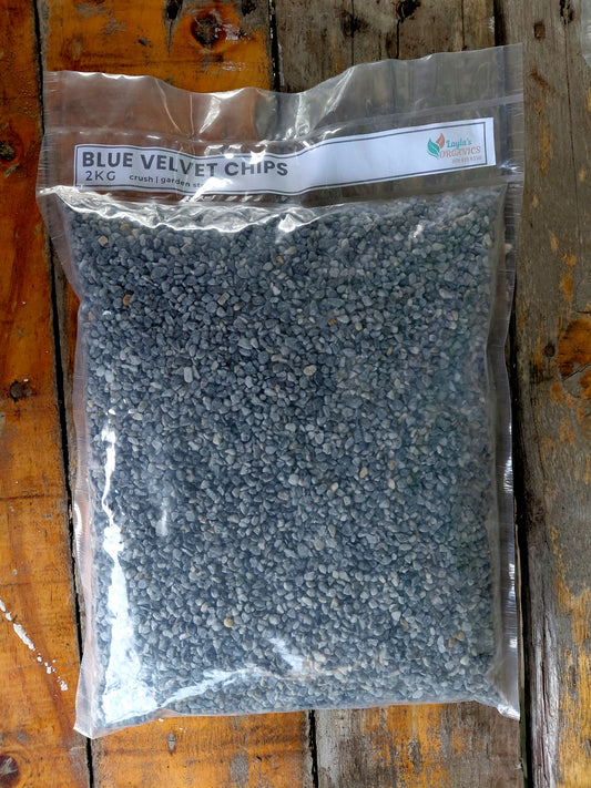 Blue Velvet Chips 2kg | Crushed Stone